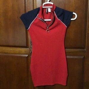 🌺 H&M Sporty dress Like new